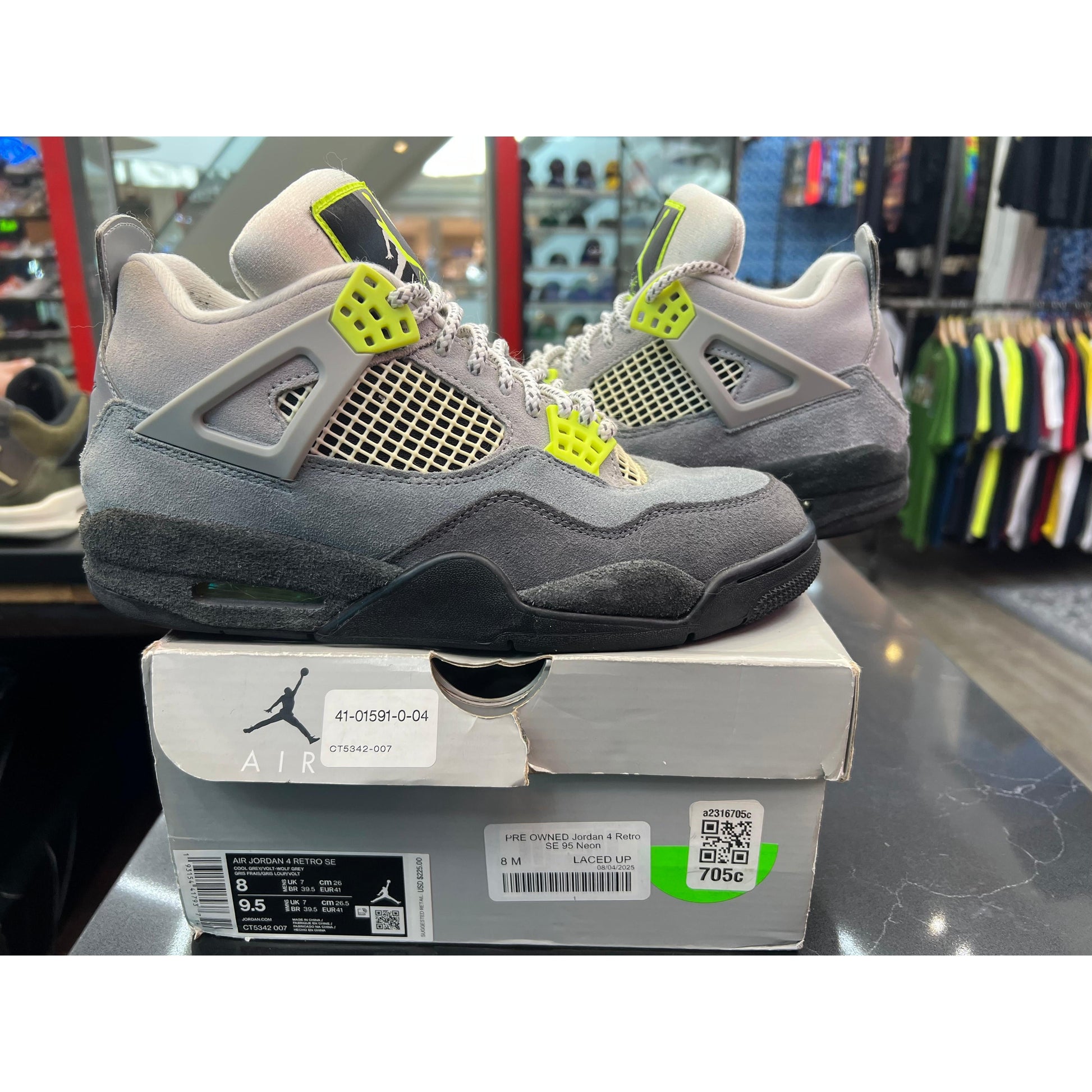 PRE OWNED Jordan 4 Retro SE 95 Neon