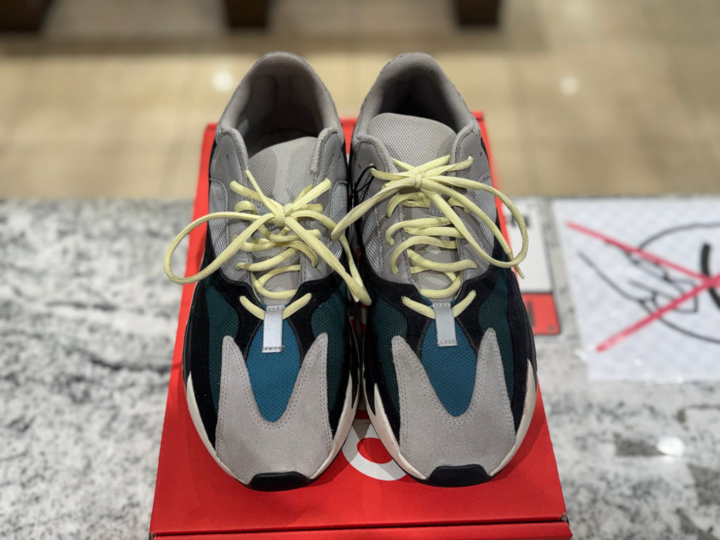 PRE OWNED adidas Yeezy Boost 700 Wave Runner NO BOX