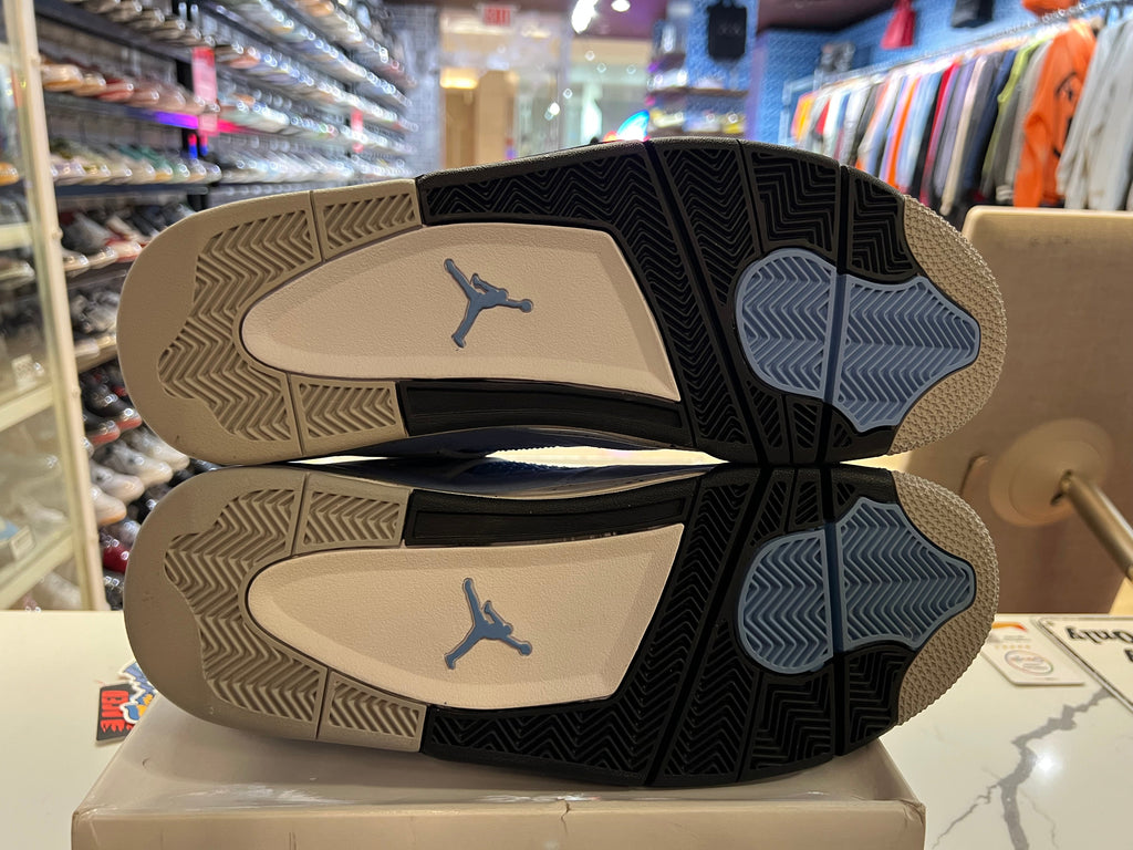 Jordan 4 Retro University Blue Conditional