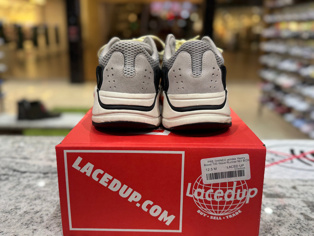 PRE OWNED adidas Yeezy Boost 700 Wave Runner NO BOX