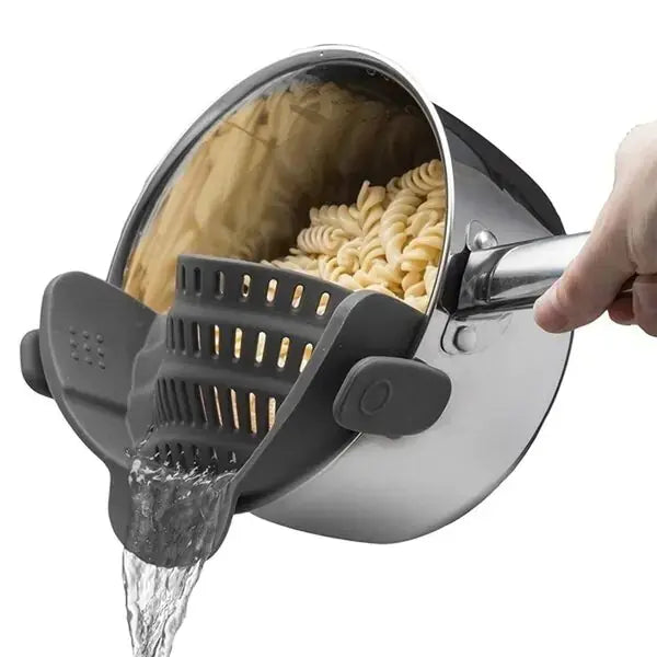 Easy-Drain Silicone Strainer