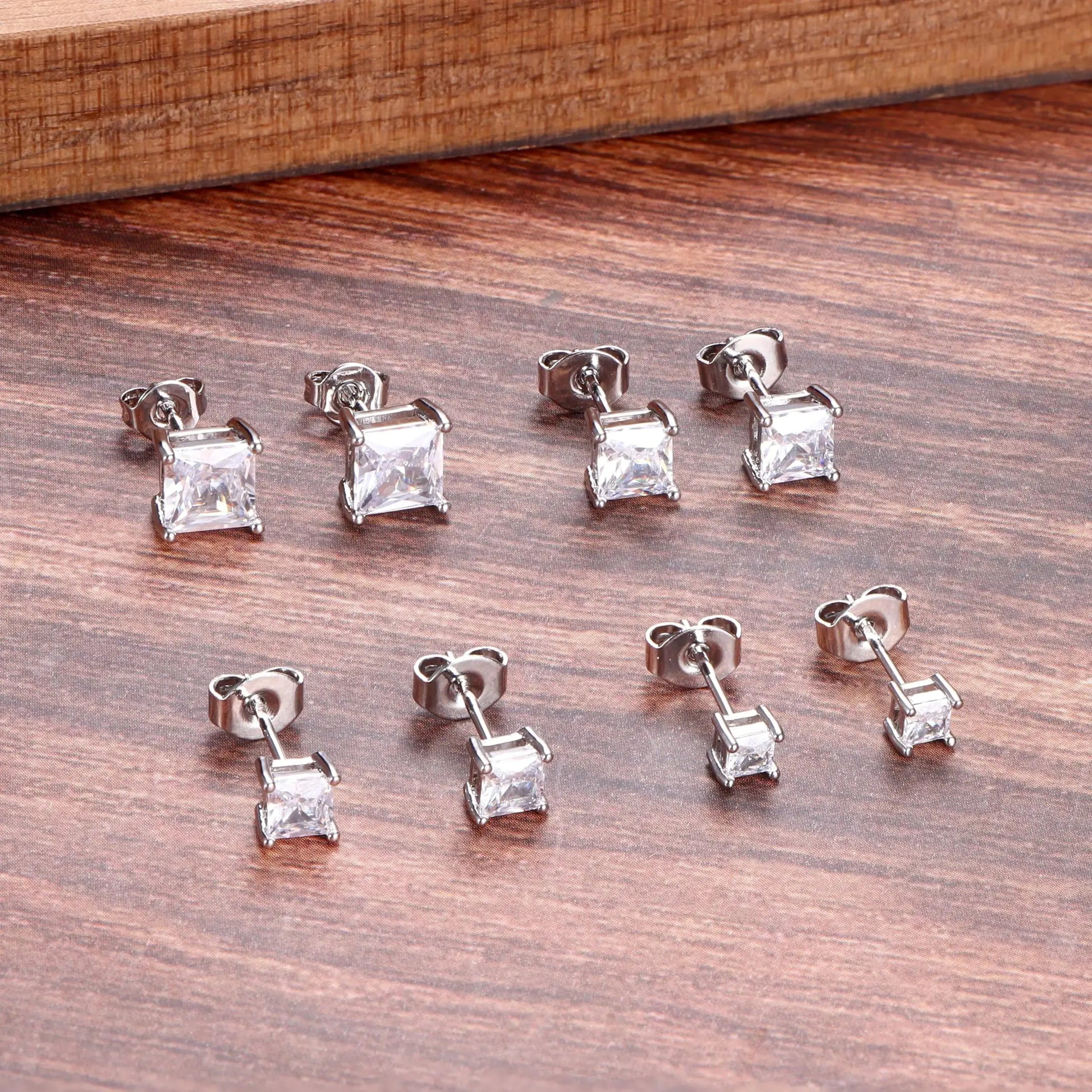 Elegant Cubic Zirconia Stud Earrings | 18K White Gold Plated | Hypoallergenic