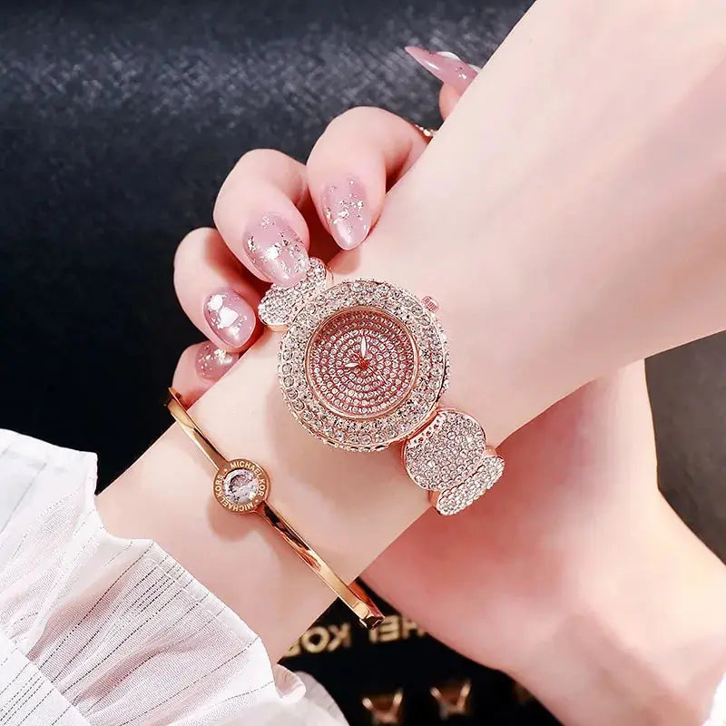 Elegant Round Dial Bracelet Watch for Women