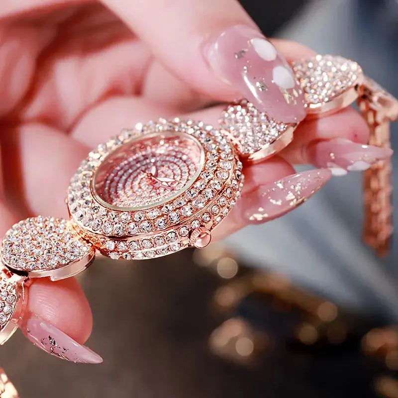 Elegant Round Dial Bracelet Watch for Women
