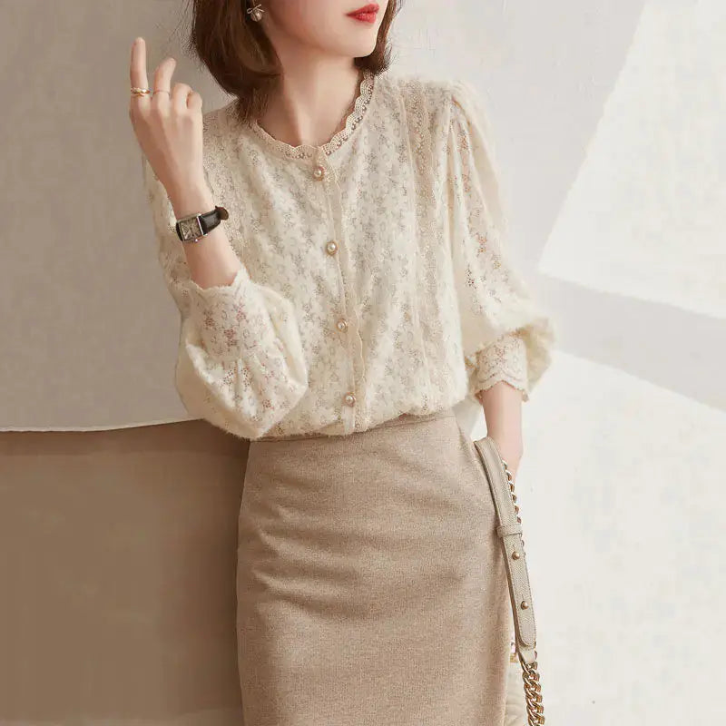 Elegant Women's Lace Shirt – Style & Warmth Combined