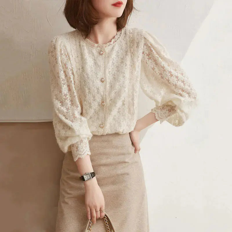 Elegant Women's Lace Shirt – Style & Warmth Combined