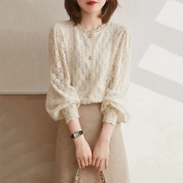 Elegant Women's Lace Shirt – Style & Warmth Combined