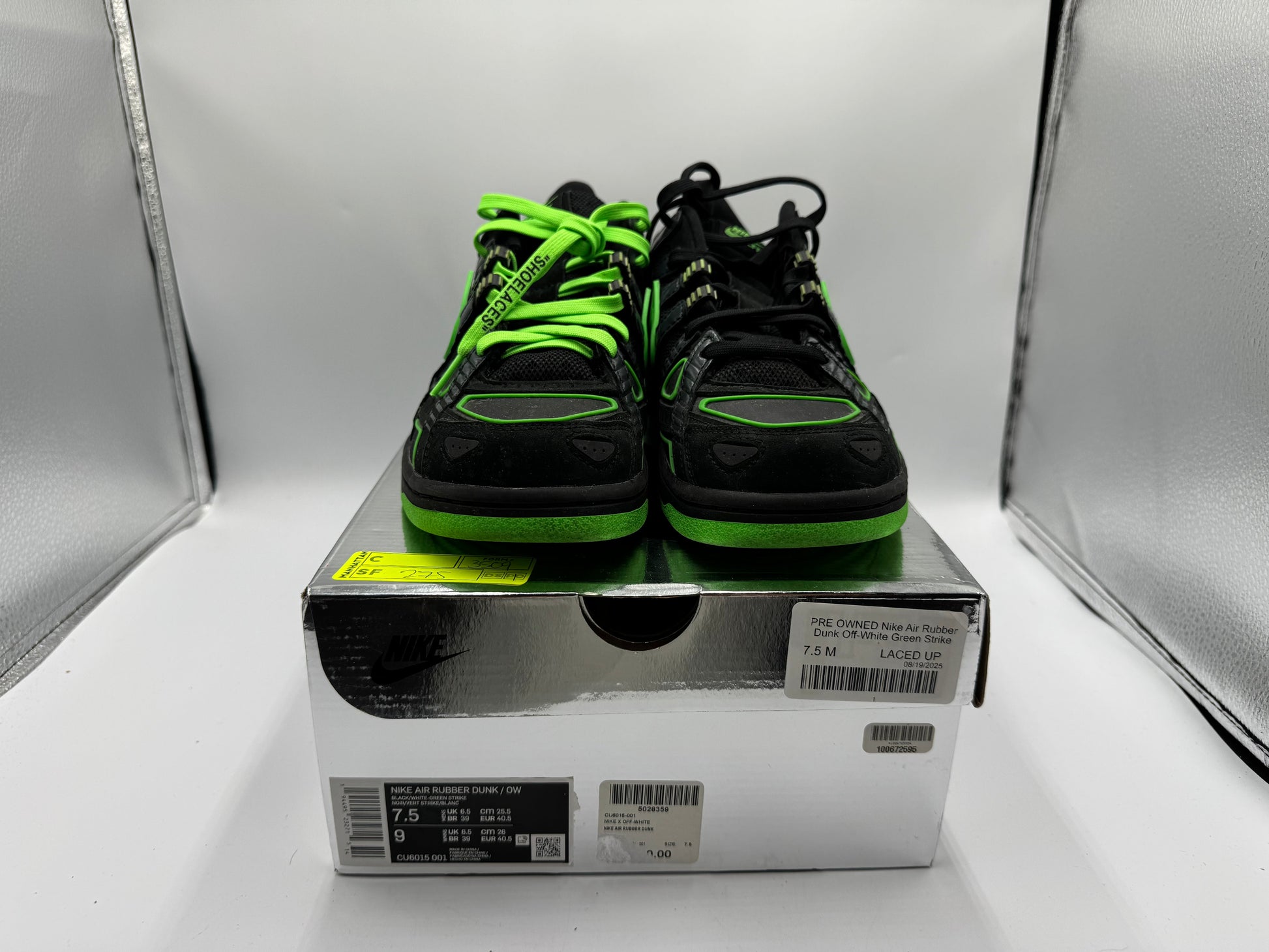 PRE OWNED Nike Air Rubber Dunk Off-White Green Strike