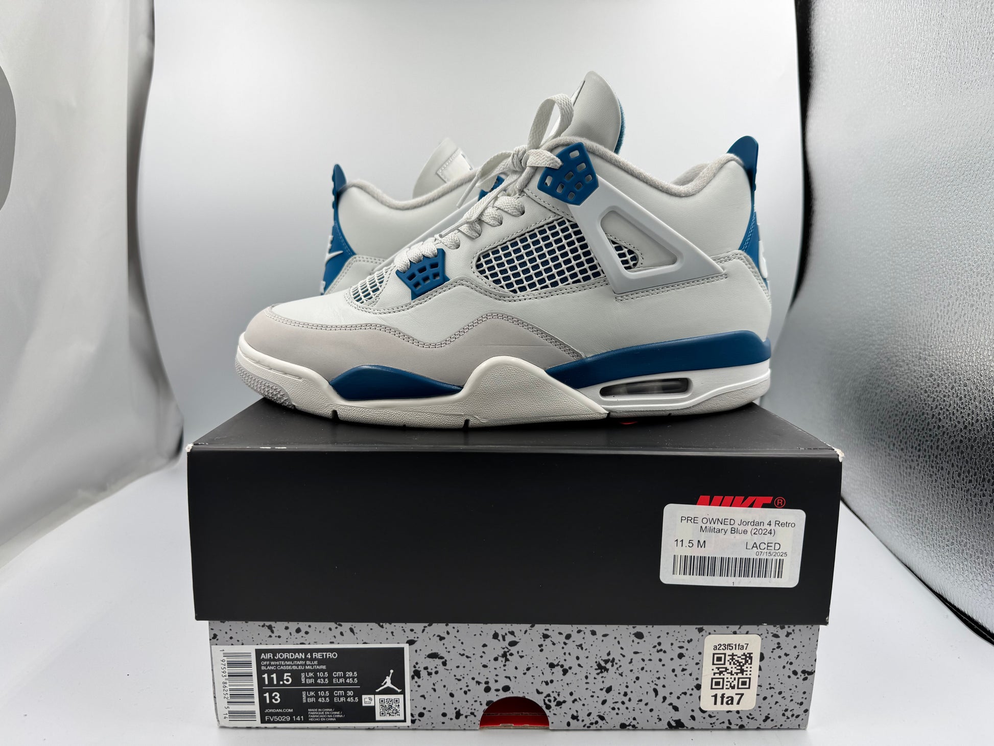 PRE OWNED Jordan 4 Retro Military Blue (2024)