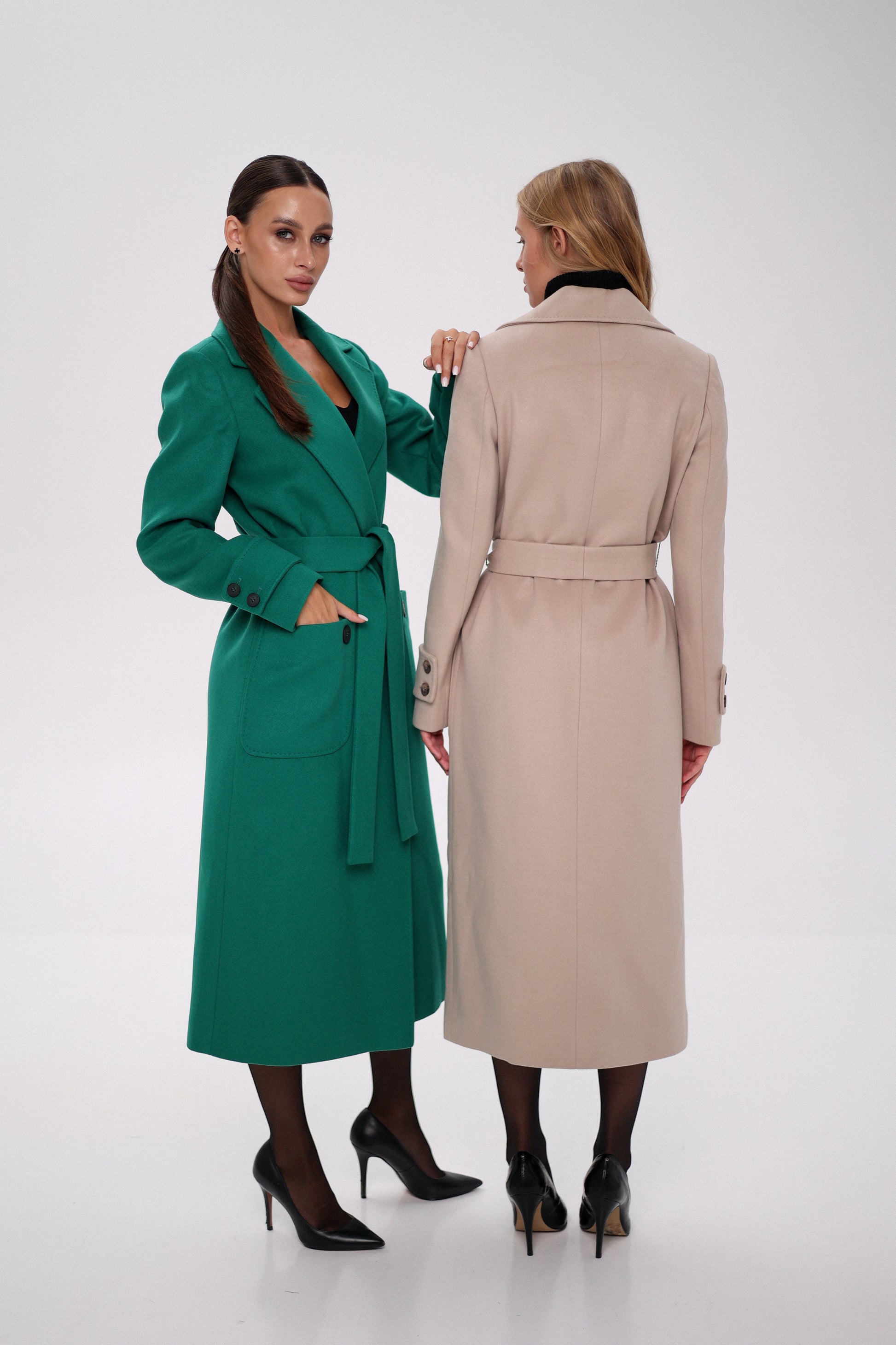 Eliza Classic Cashmere Wool Blend Overcoat in Nude