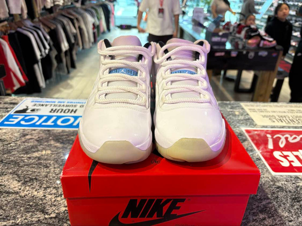 PRE OWNED Jordan 11 Retro Low Legend Blue