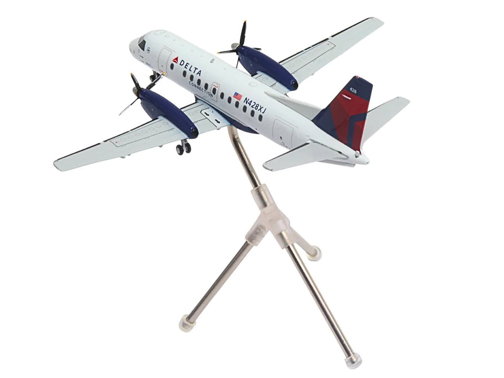 Saab 340B Commercial Aircraft "Delta Connection - Mesaba Airlines" (N428XJ) White with Red and Blue Tail "Gemini 200" Series 1/200 Diecast Model Airplane by GeminiJets