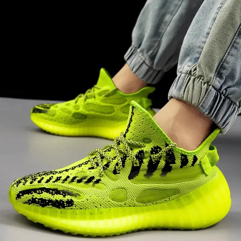 GlowStride Men’s Athletic Sneakers
