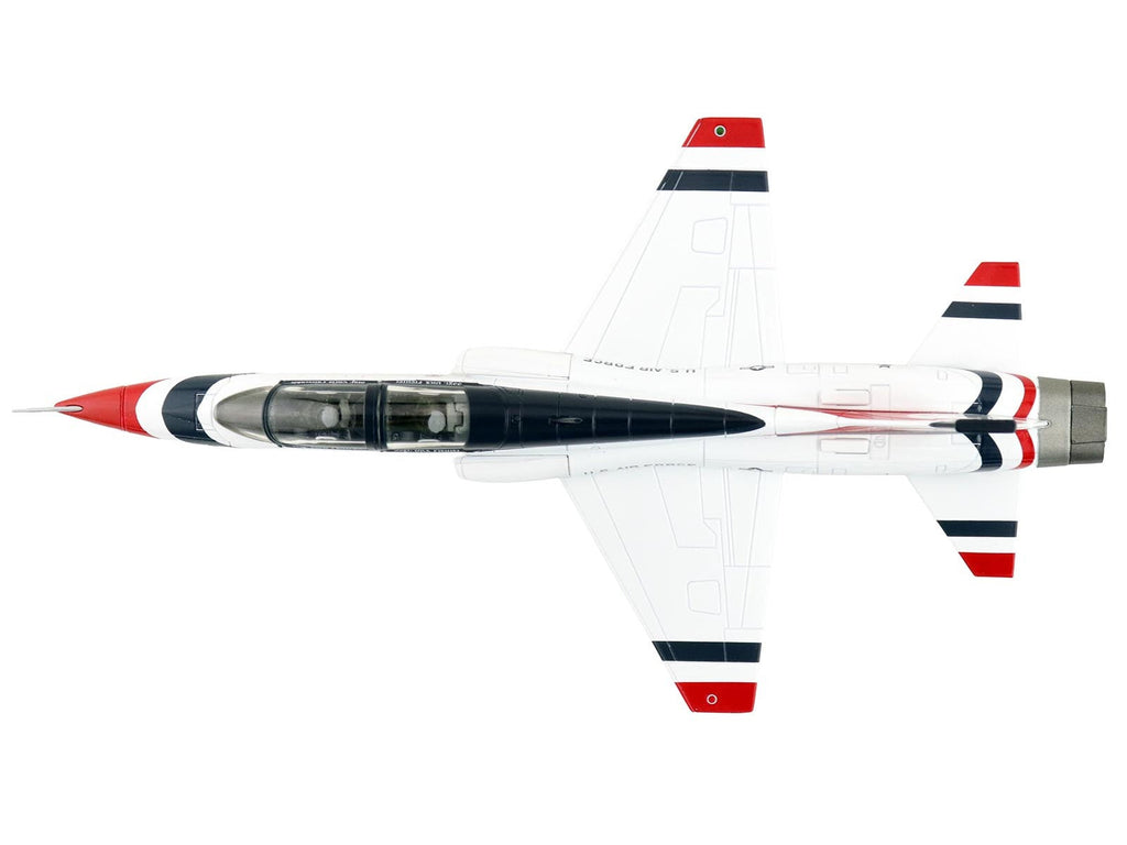 Northrop T-38 NASA Aircraft "#1 Thunderbirds" (1970s) United States Air Force "Air Power Series" 1/72 Diecast Model by Hobby Master