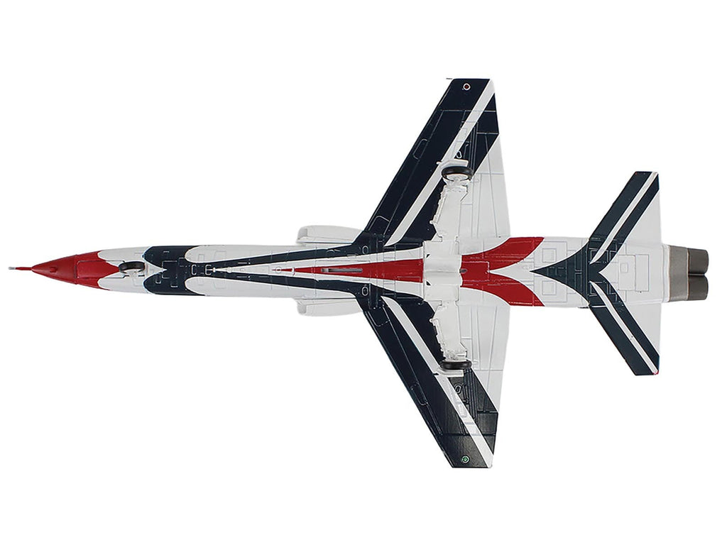Northrop T-38 NASA Aircraft "#1 Thunderbirds Bicentennial Scheme" (1976) United States Air Force "Air Power Series" 1/72 Diecast Model by Hobby Master