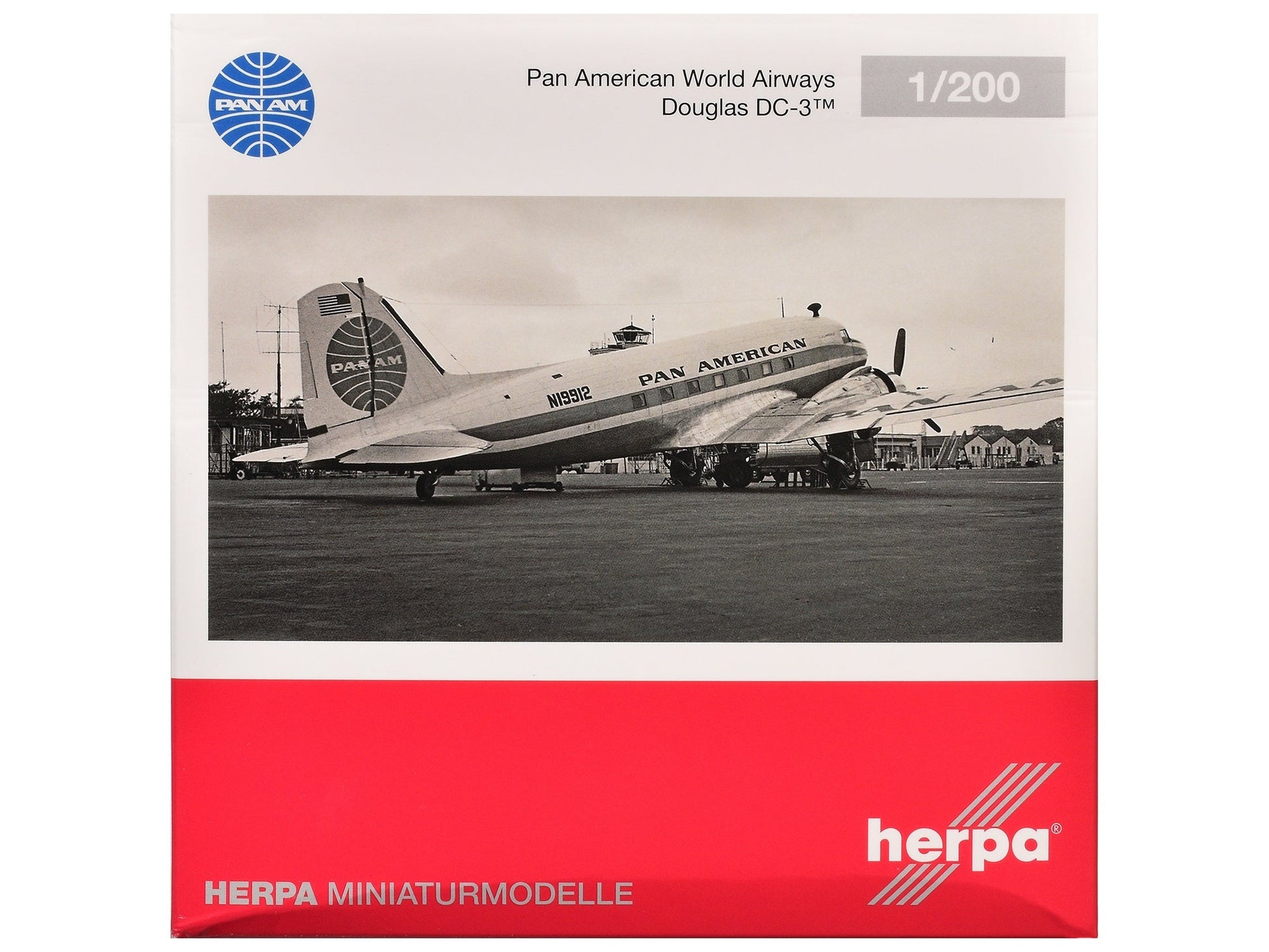 Douglas DC-3 Commercial Aircraft "Pan American World Airways" (N19912) White with Blue Stripes 1/200 Diecast Model Airplane by Herpa