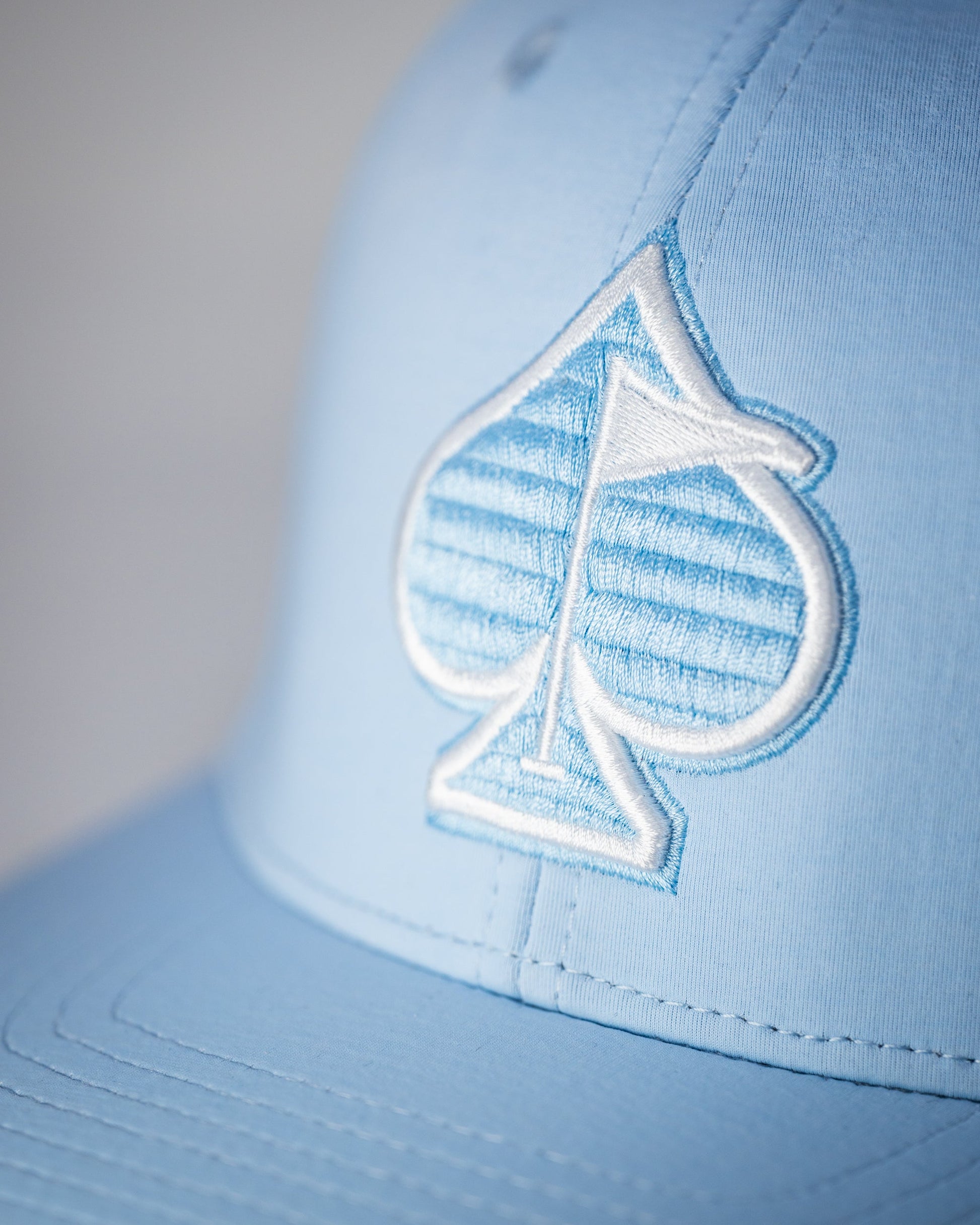 Performance Spade Hat - Carolina Blue