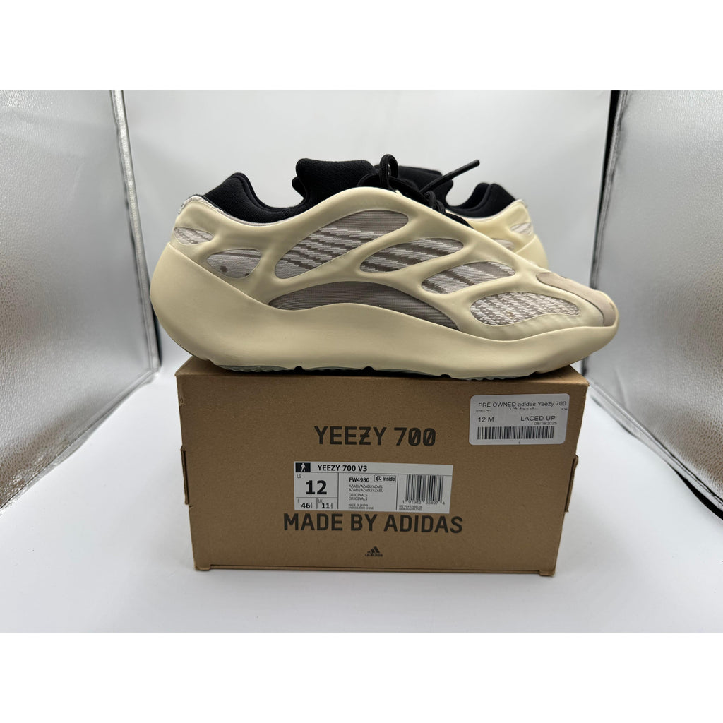 PRE OWNED adidas Yeezy 700 V3 Azael
