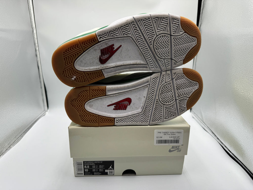 PRE OWNED Jordan 4 Retro SB Pine Green