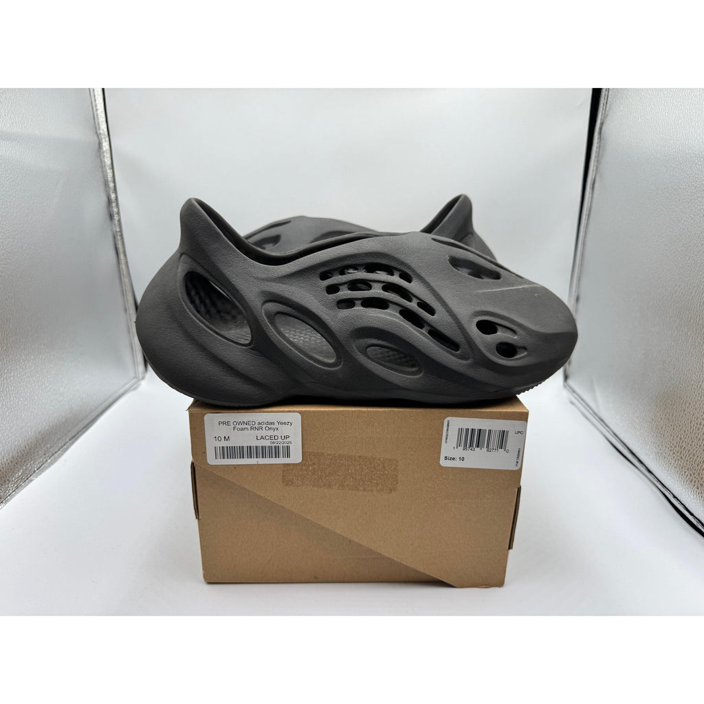 PRE OWNED adidas Yeezy Foam RNR Onyx