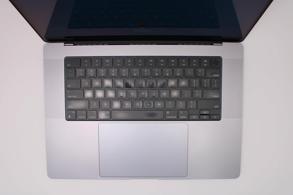 2021 Apple MacBook Pro 16-inch – M1 Pro 16-Core GPU 32GB RAM 2TB SSD | Space Gray