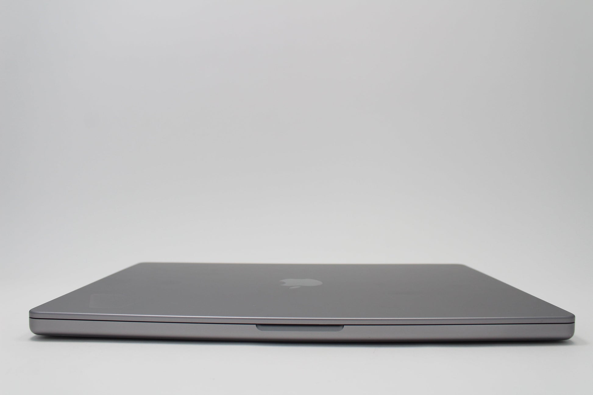 2021 Apple MacBook Pro 16-inch – M1 Pro 16-Core GPU 32GB RAM 2TB SSD | Space Gray