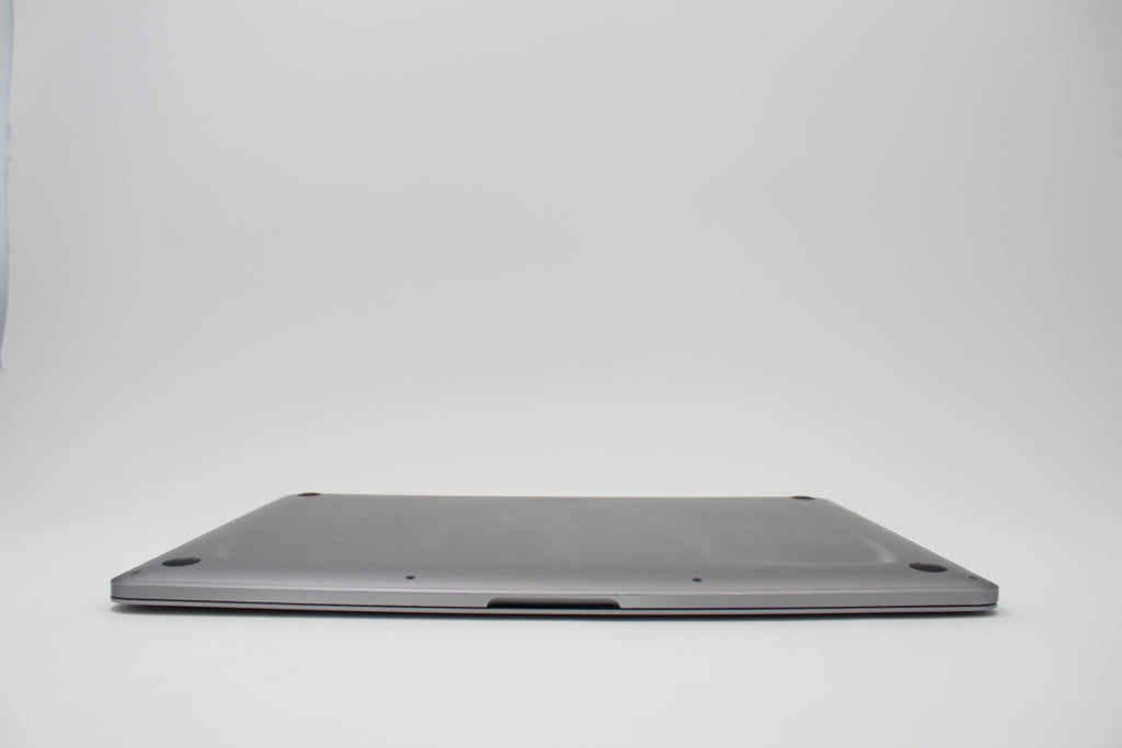 MacBook Pro (2016) 15-inch – Intel Core i7 2.7GHz • Radeon Pro 455 – 16GB RAM 512GB SSD – For Parts & Repair