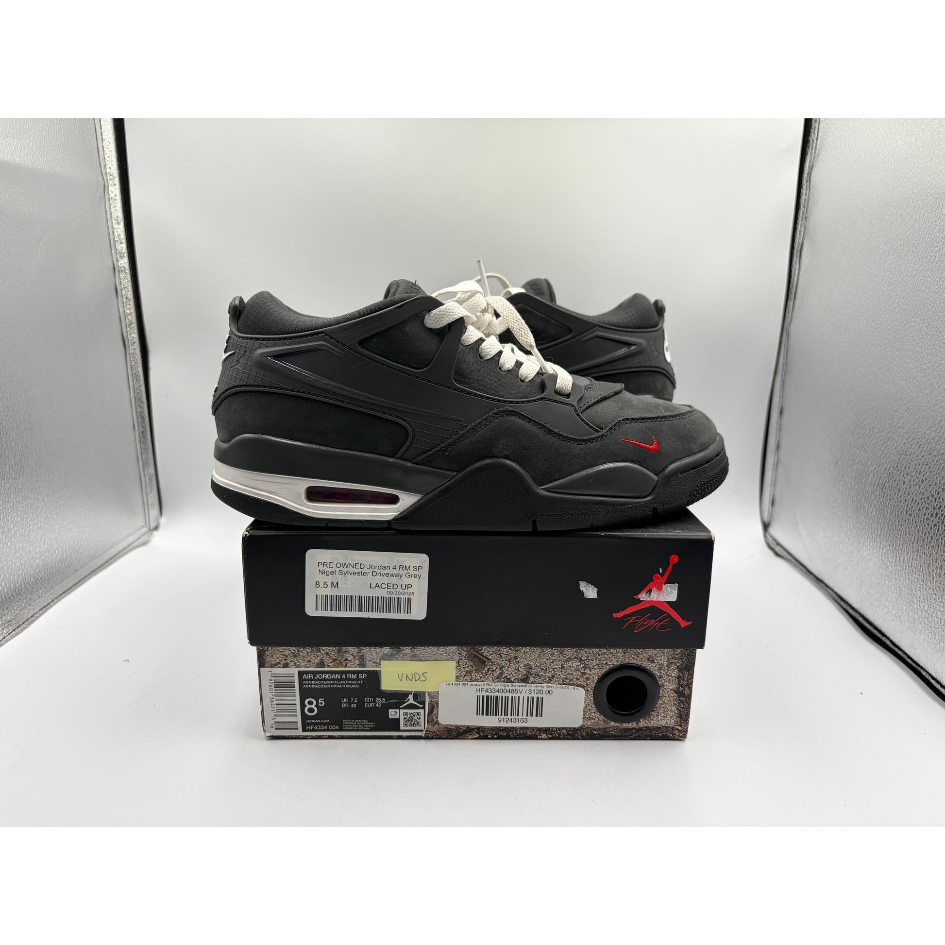 PRE OWNED Jordan 4 RM SP Nigel Sylvester Driveway Grey