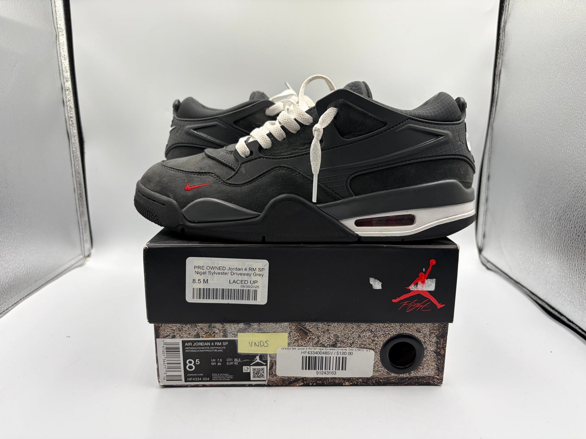 PRE OWNED Jordan 4 RM SP Nigel Sylvester Driveway Grey