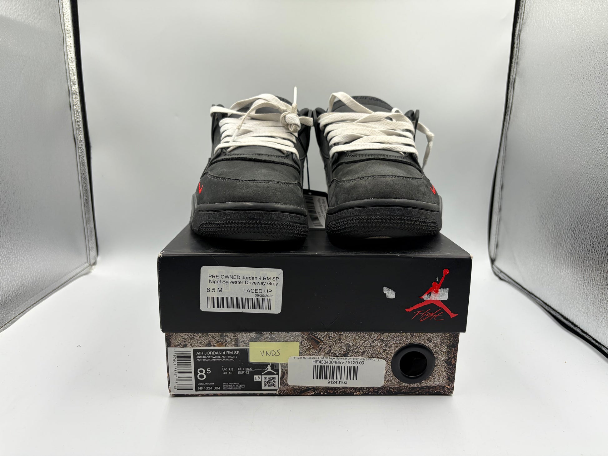 PRE OWNED Jordan 4 RM SP Nigel Sylvester Driveway Grey