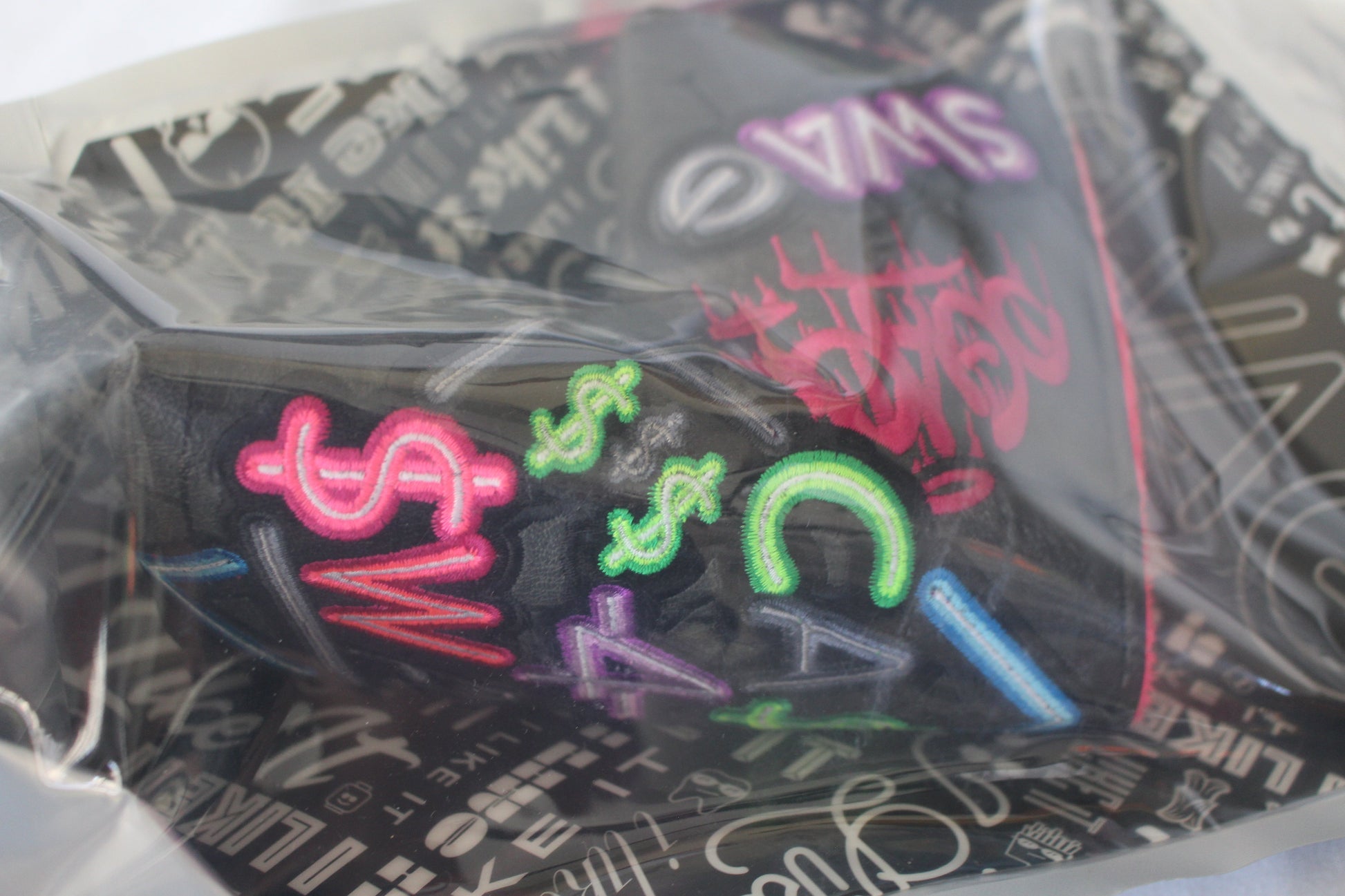 Swag Golf Cash 4 Swag Neon Blade Putter Headcover