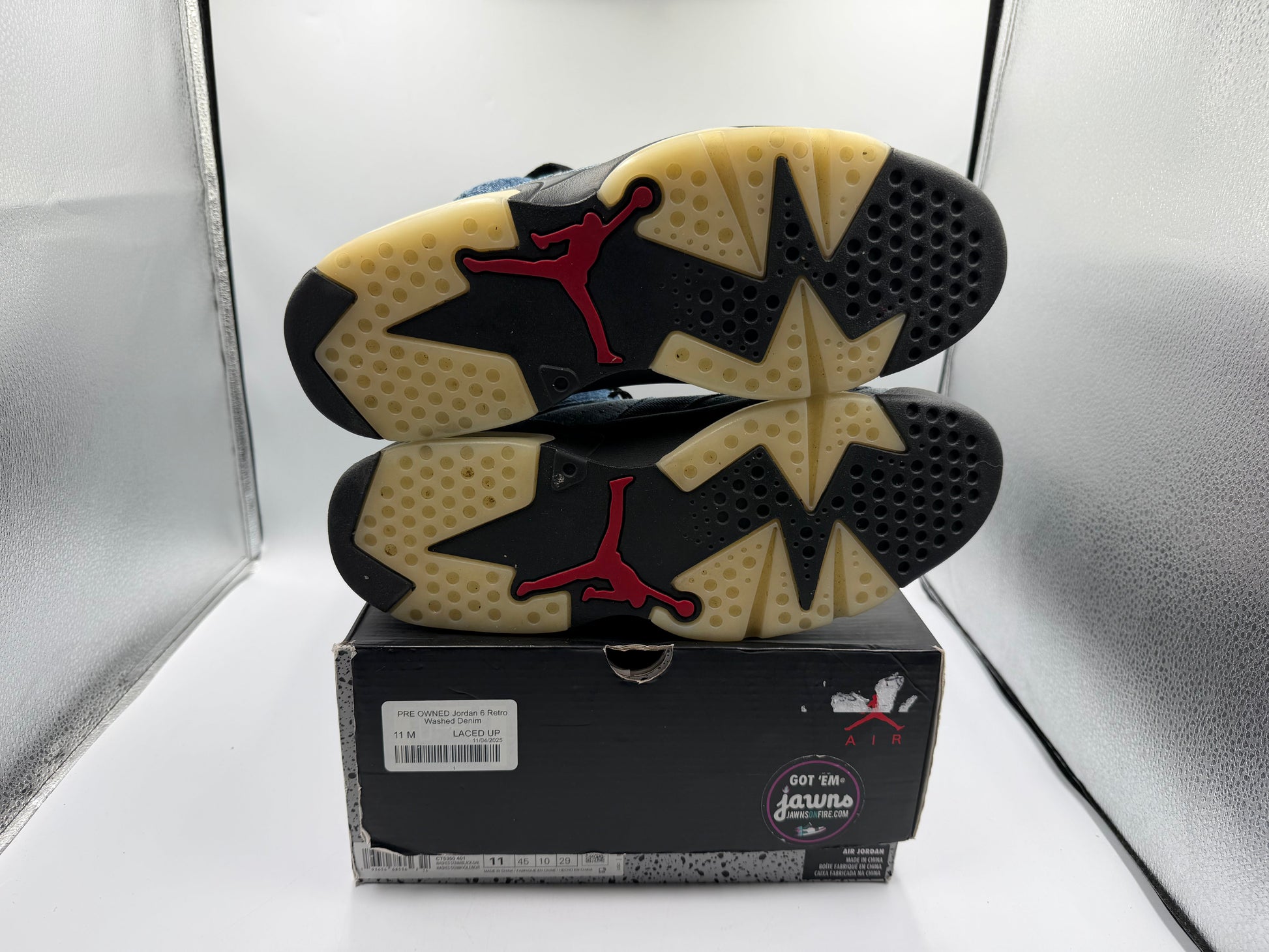 PRE OWNED Jordan 6 Retro Washed Denim