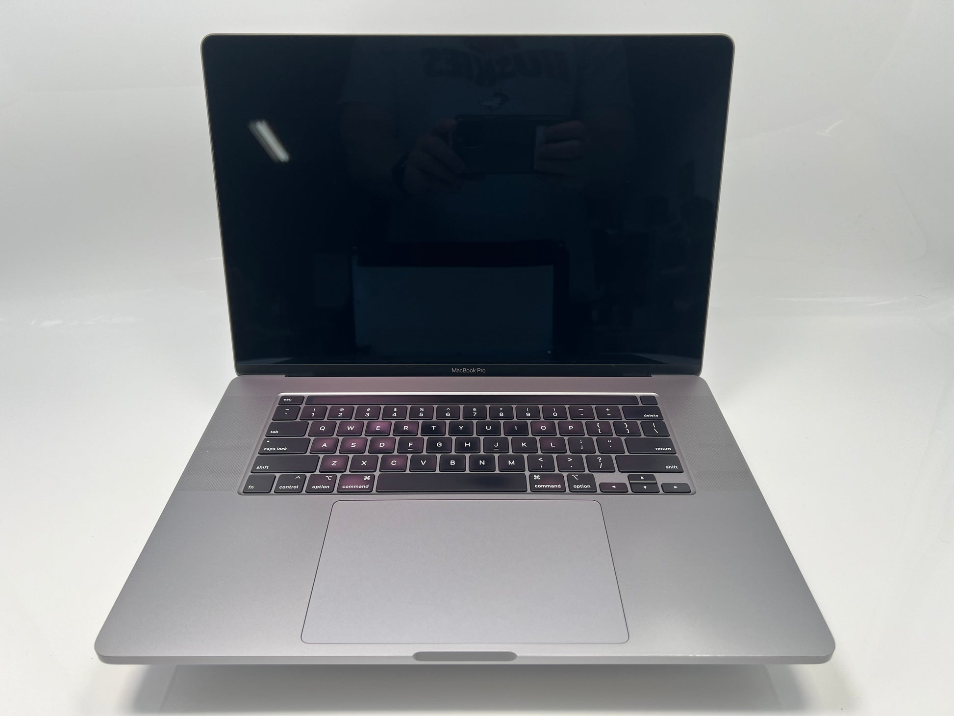 MacBook Pro (2019) 16-Inch - 2.4GHz Core i9 - 5600M - 64GB - 8TB SSD - Space Grey