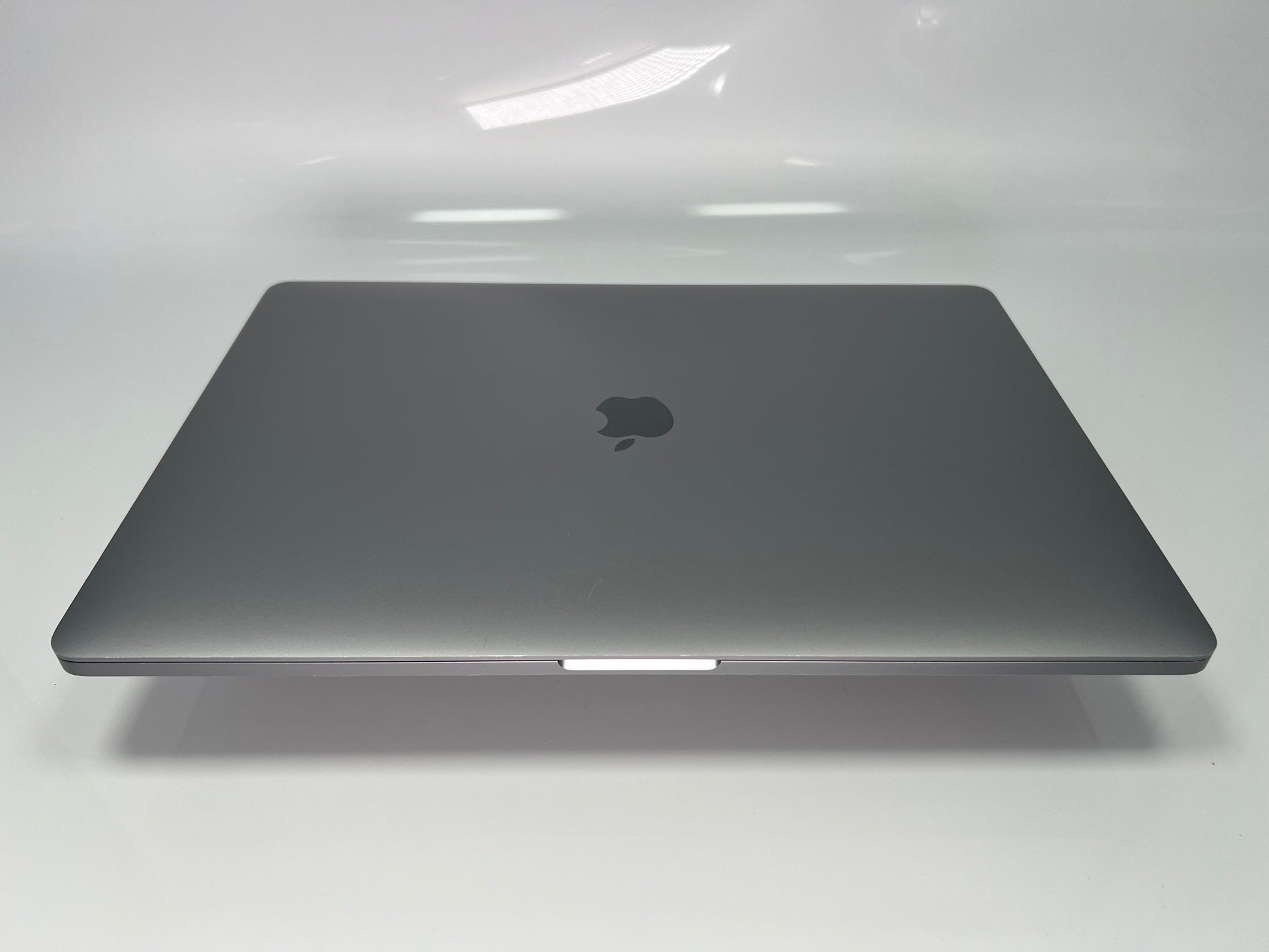 MacBook Pro (2019) 16-Inch - 2.4GHz Core i9 - 5600M - 64GB - 8TB SSD - Space Grey