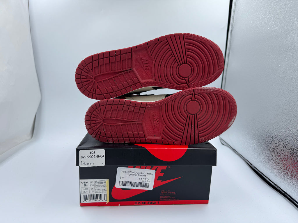 PRE OWNED Jordan 1 Retro High Bred Toe (GS)