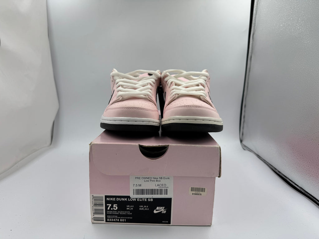 PRE OWNED Nike SB Dunk Low Pink Box