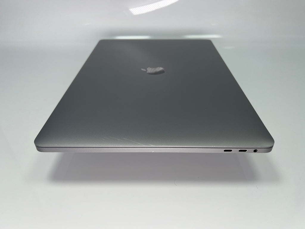 MacBook Pro (2019) 16-Inch - 2.4GHz Core i9 - 5500M - 32GB - 2TB SSD - Good Condition - Space Grey