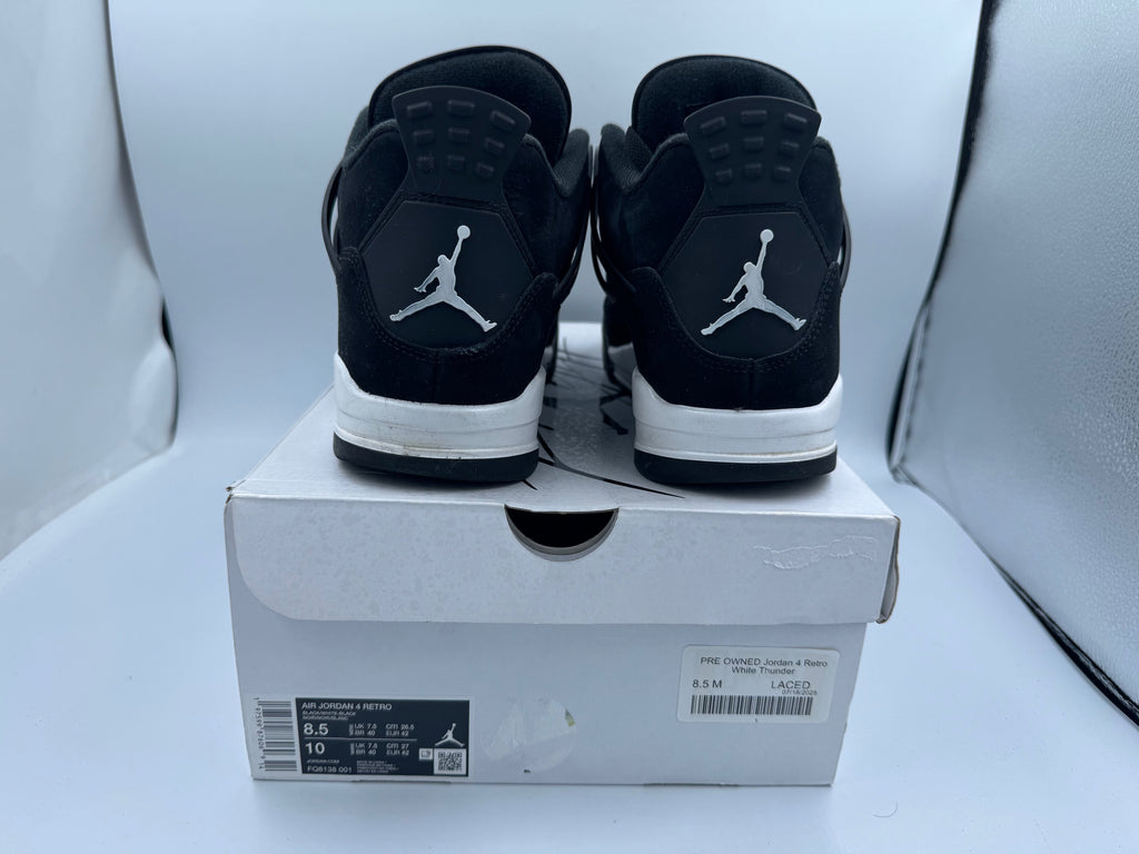 PRE OWNED Jordan 4 Retro White Thunder