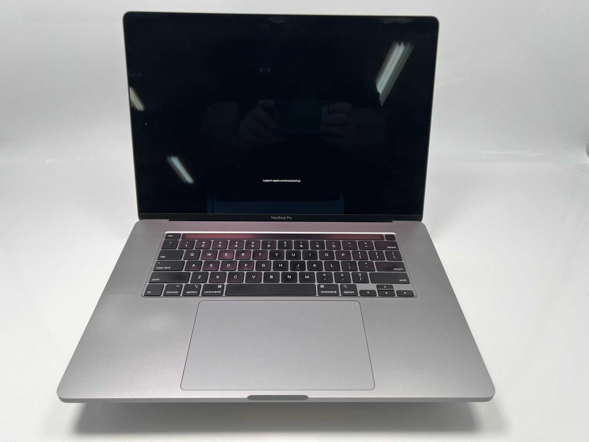 Apple MacBook Pro 2019 16-inch 2.4GHz For Parts Only 64GB RAM 2TB SSD Activation Lock