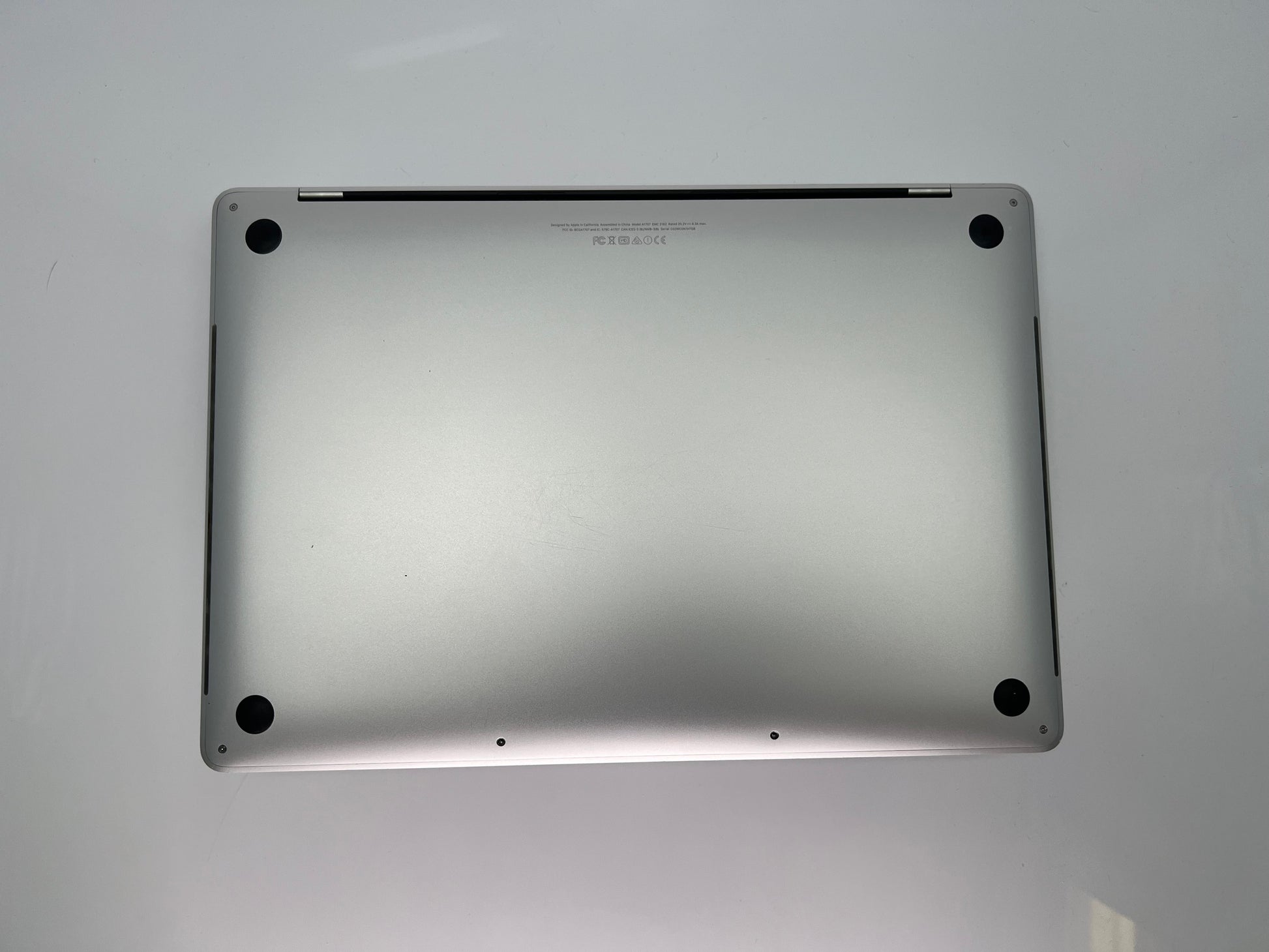 Apple MacBook Pro 2017 15-inch 2.7GHz For Parts Only 16GB RAM 512GB SSD