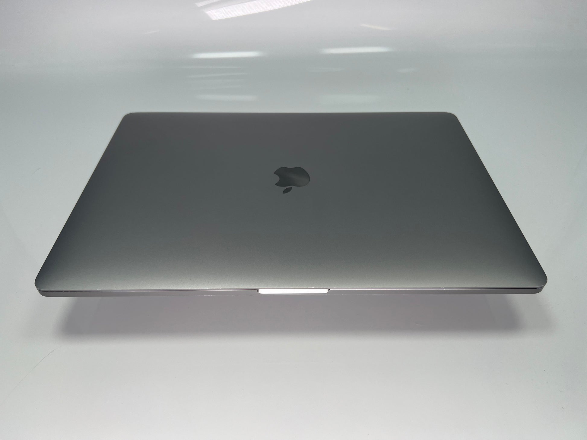 Apple MacBook Pro 2018 15-inch For Parts Only 16GB RAM 512GB SSD