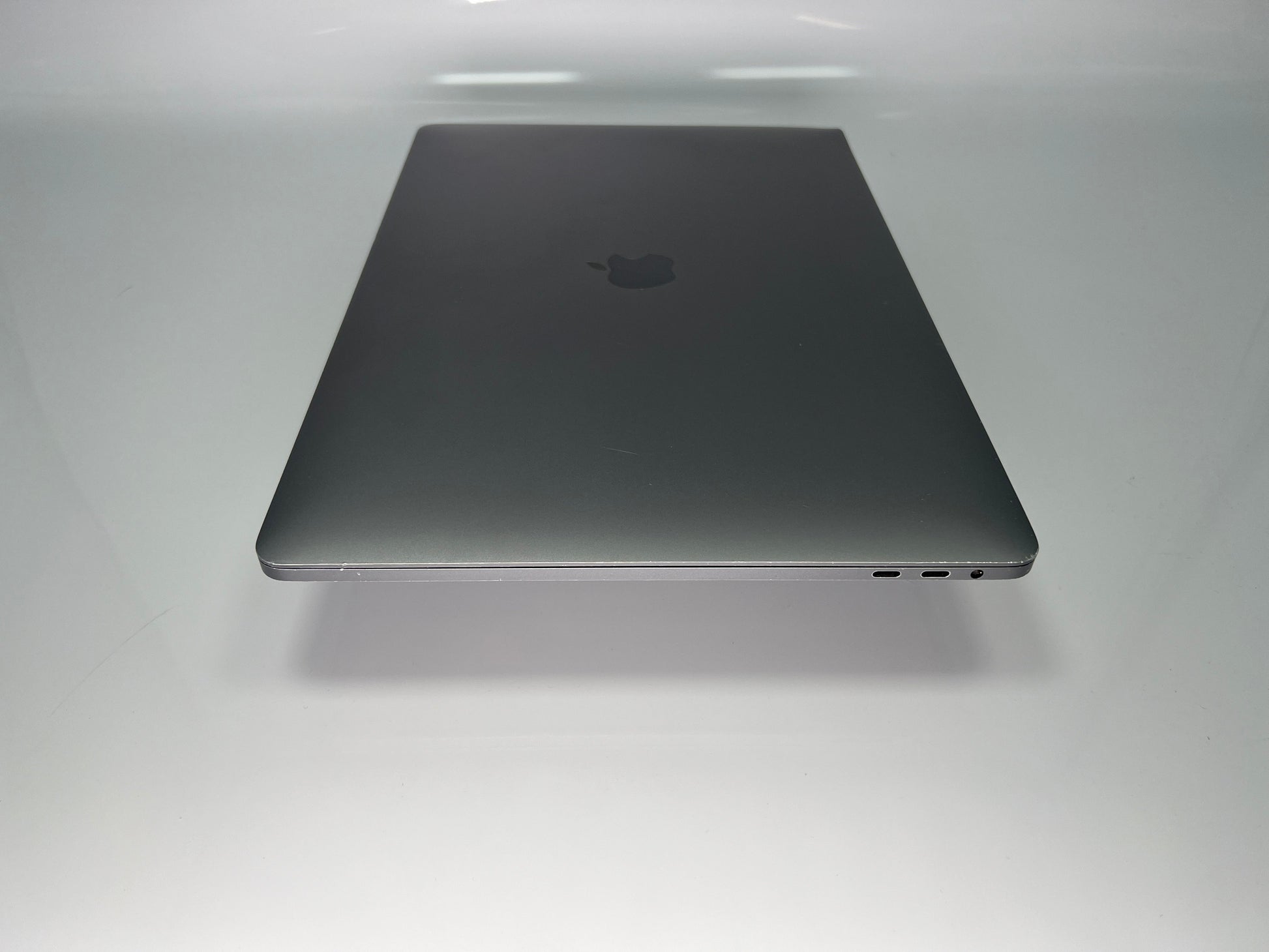 Apple MacBook Pro 2016 15-inch For Parts Only 16GB RAM 512GB SSD