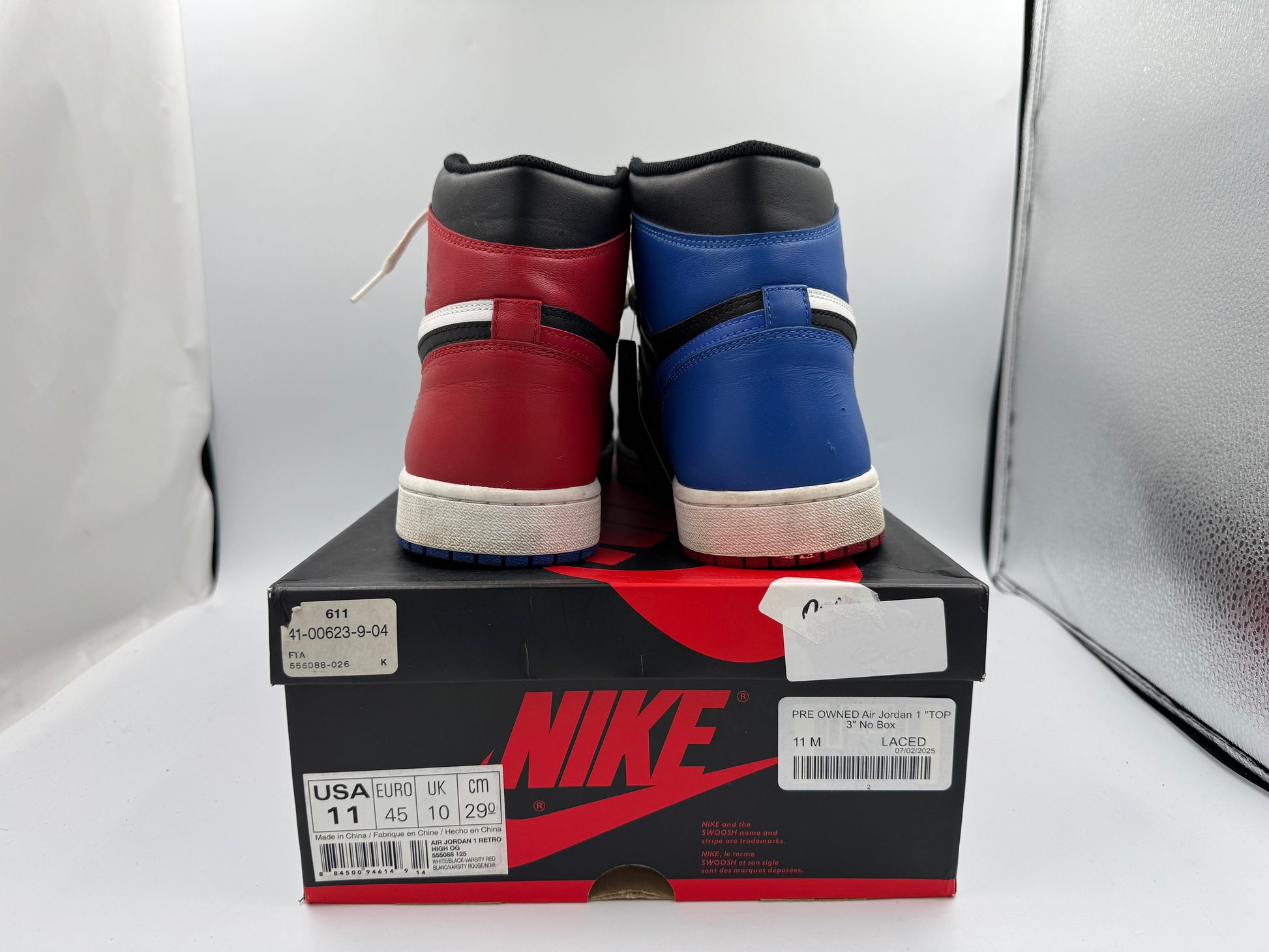 PRE OWNED Air Jordan 1 "TOP 3" No Box