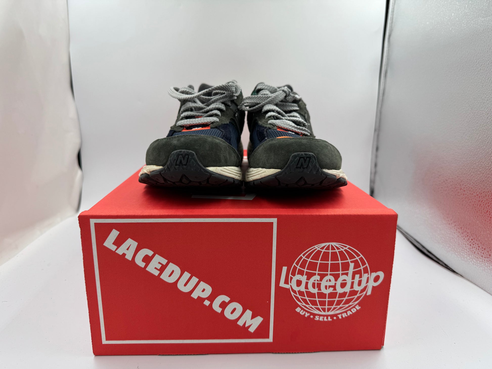 PRE OWNED New Balance 2002R Defense Green Natural Indigo No Box