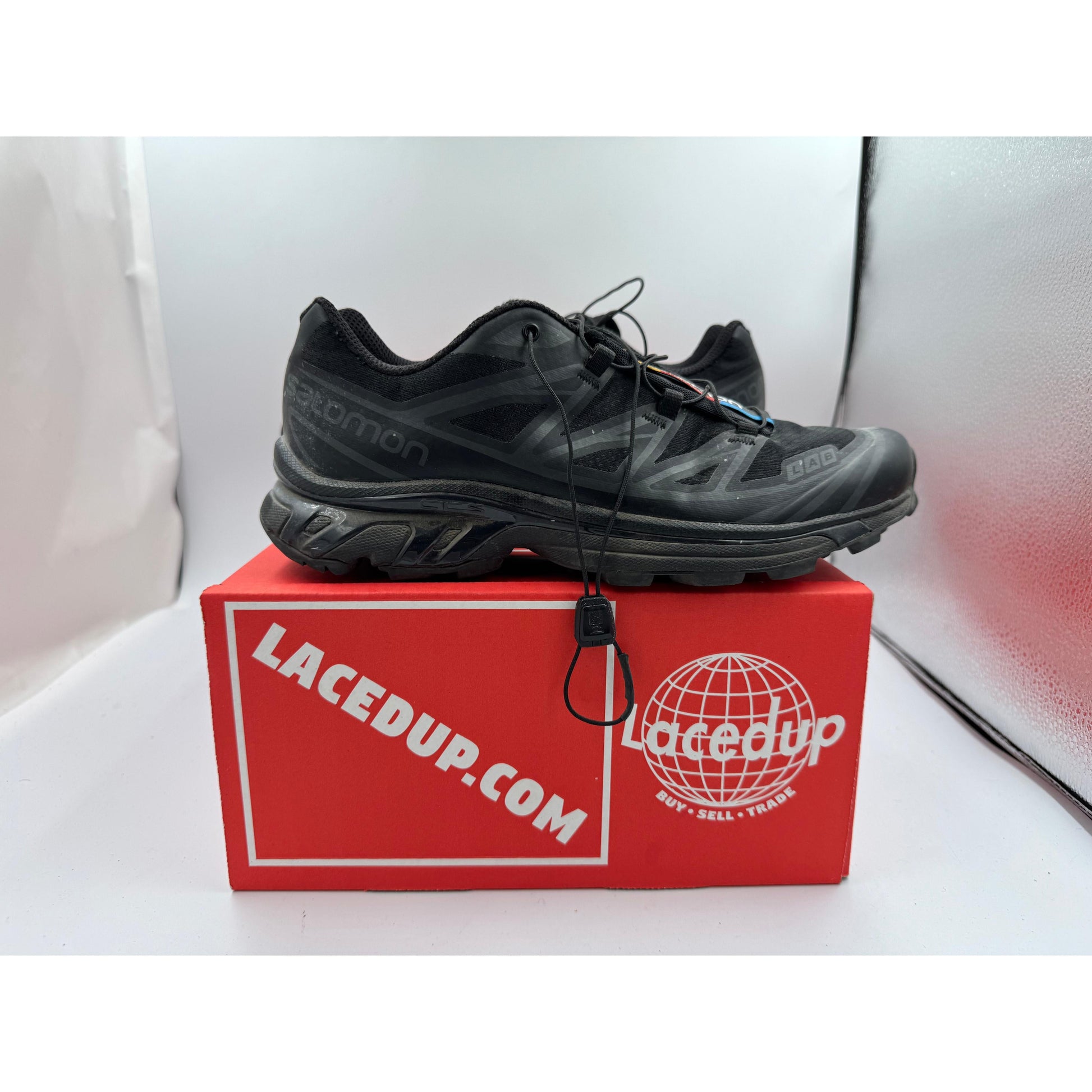 PRE OWNED Salomon XT-6 Triple Black No Box