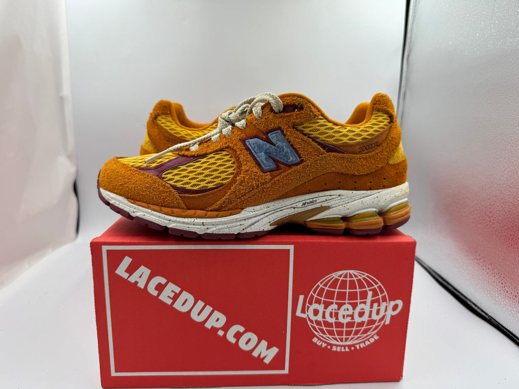 PRE OWNED New Balance 2002R Salehe Bembury Peace Be The Journey NO BOX