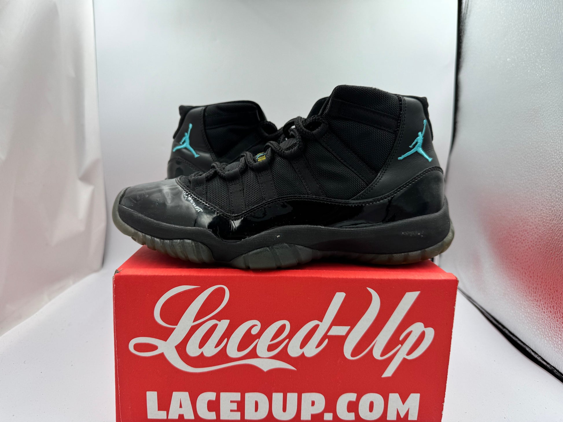 PRE OWNED Jordan 11 Retro Gamma Blue