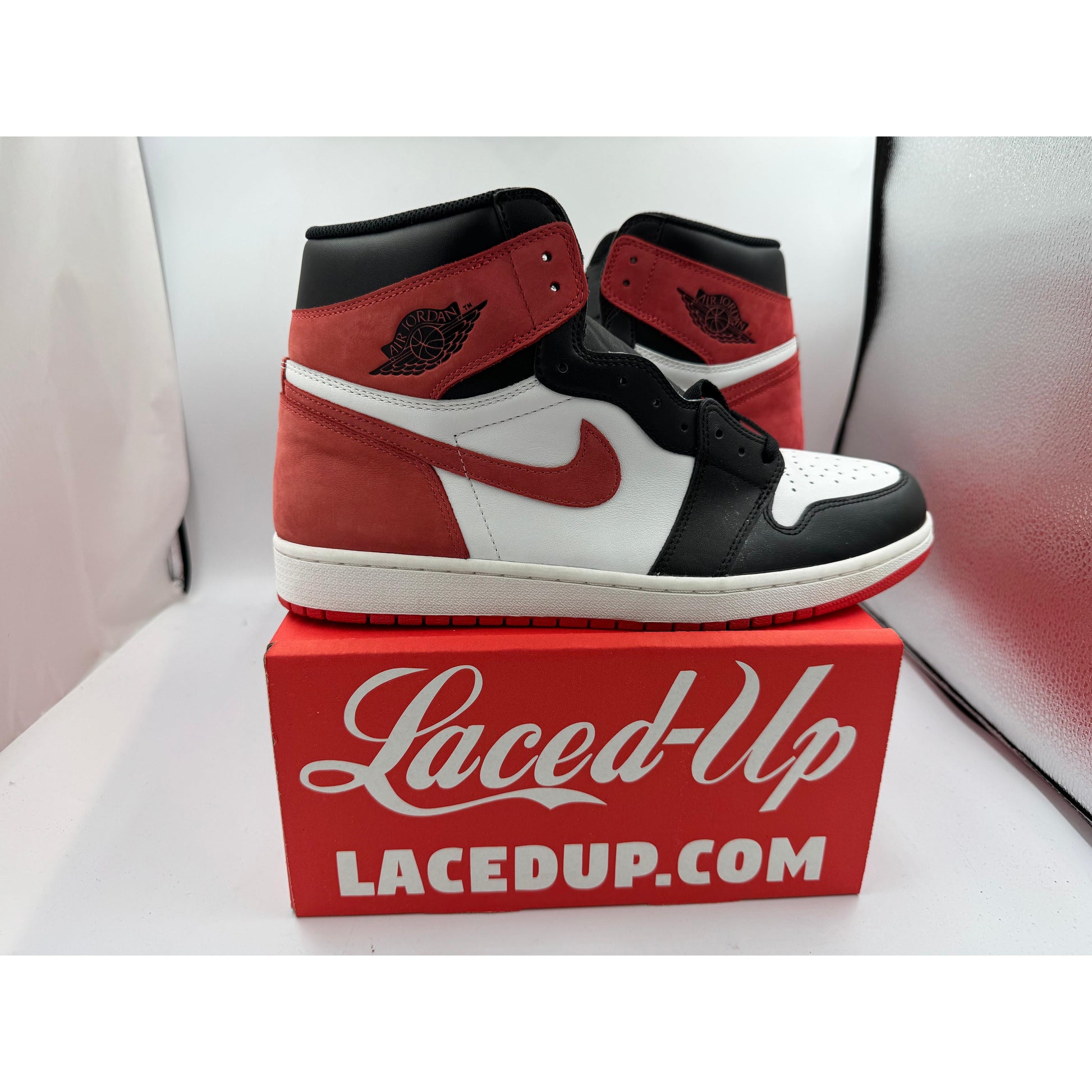 PRE OWNED Air Jordan Retro 1 Track Red Conditional