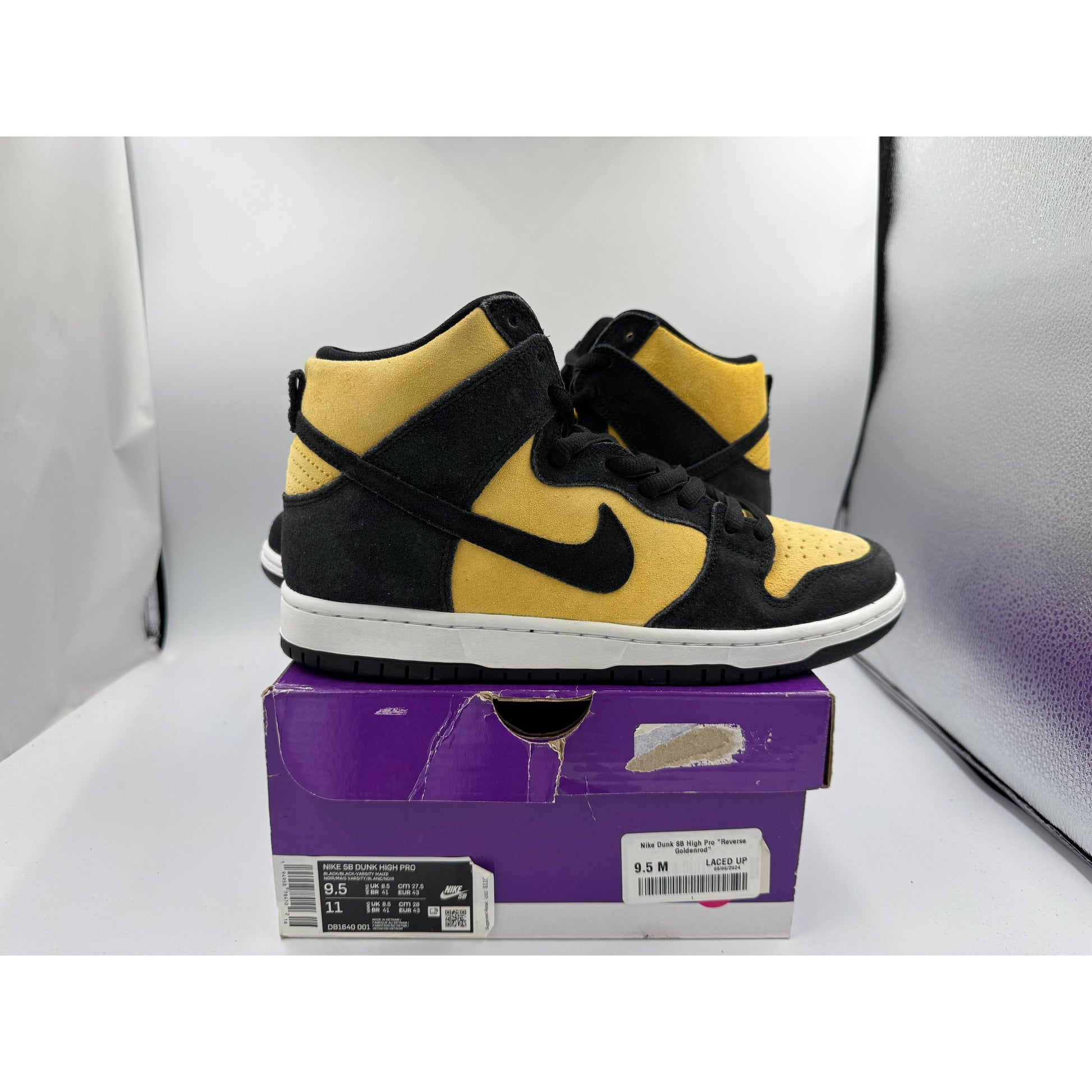PRE OWNED Nike Dunk SB High Pro "Reverse Goldenrod" Conditional