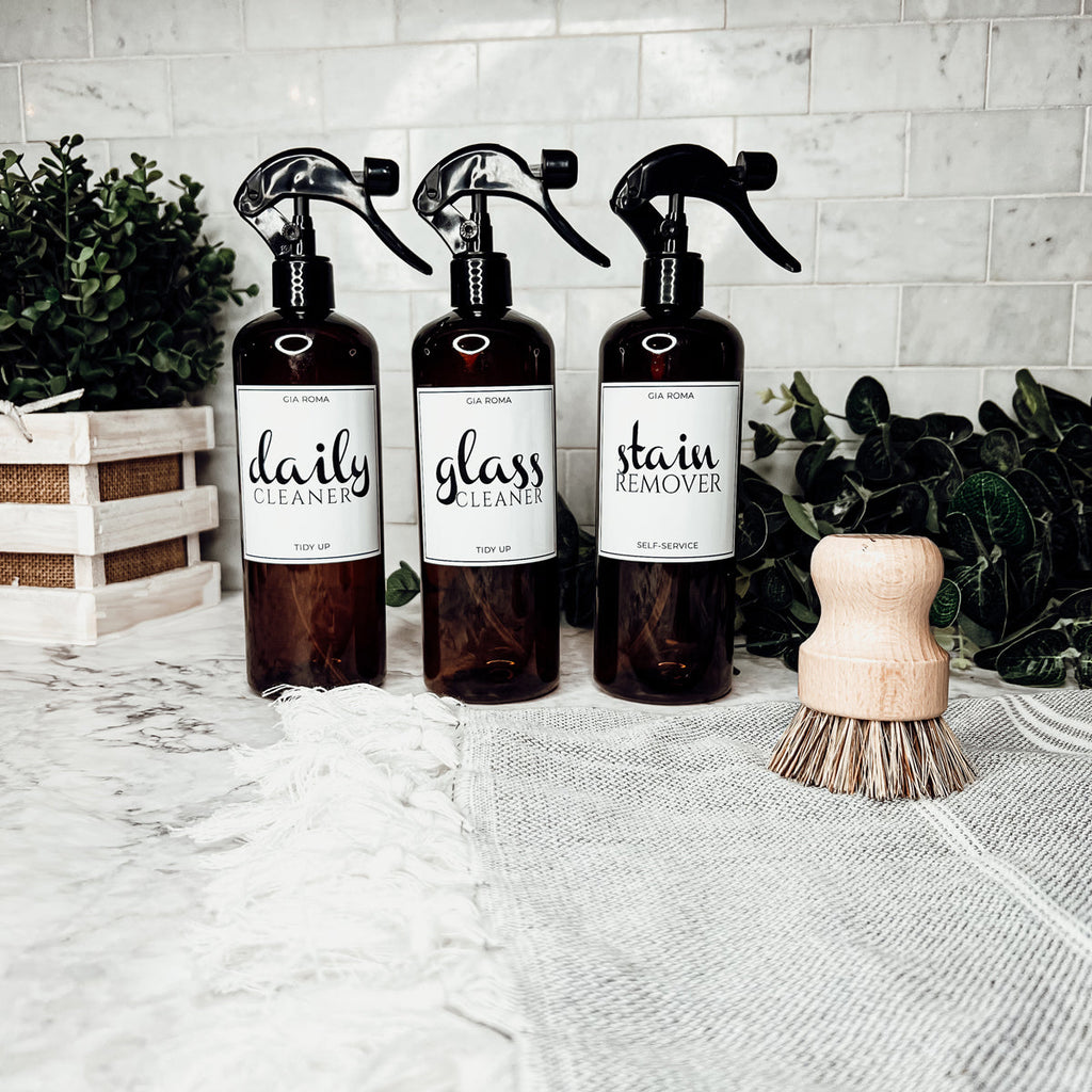 16oz Plastic Spray Bottles With White Or Black Waterproof Labels